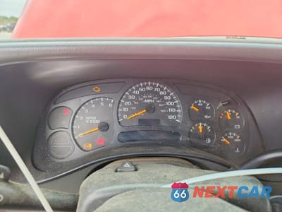 Zdjęcie 9 z 12 samochodu: 2005 GMC NEW SIERRA K1500 VIN:2GTEK19BX51245975 - miniatura