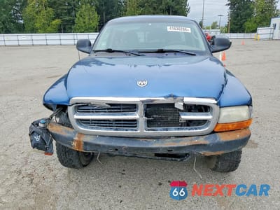 Piąte zdjęcie samochodu w środku: 2004 DODGE DAKOTA SPORT VIN:1D7HG32N14S709626 - miniatura