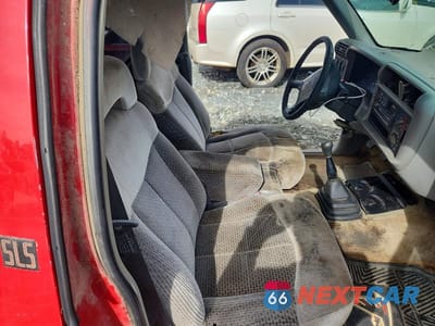Zdjęcie 10 z 13 samochodu: 1997 GMC SONOMA VIN:1GTCS1447V8515287 - miniatura