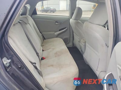 Zdjęcie 10 z 12 samochodu: 2012 TOYOTA PRIUS TWO VIN:JTDKN3DU8C1536556 - miniatura