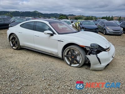 Czwarte zdjęcie samochodu z boku: 2020 PORSCHE TAYCAN TURBO VIN:WP0AC2Y15LSA71226 - miniatura