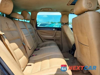 Zdjęcie 11 z 13 samochodu: 2008 VOLKSWAGEN TOUAREG 2 V6 VIN:WVGBE77L18D013682 - miniatura