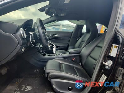 Zdjęcie 7 z 11 samochodu: 2019 MERCEDES-BENZ CLA 250 4MATIC VIN:WDDSJ4GB1KN739796 - miniatura