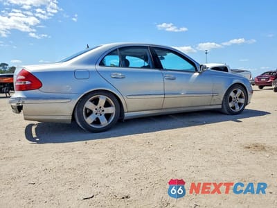 Trzecie zdjęcie samochodu z tyłu: 2005 MERCEDES-BENZ E 320 VIN:WDBUF65J85A645290 - miniatura