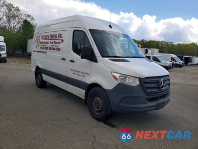 Czwarte zdjęcie samochodu z boku: 2024 MERCEDES-BENZ SPRINTER 2500 VIN:W1Y4NBHY8RT171076 - miniatura