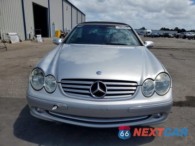 Piąte zdjęcie samochodu w środku: 2005 MERCEDES-BENZ CLK 320 VIN:WDBTK65JX5F161387 - miniatura