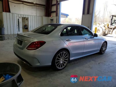 Trzecie zdjęcie samochodu z tyłu: 2015 MERCEDES-BENZ C 300 4MATIC VIN:55SWF4KB8FU089260 - miniatura