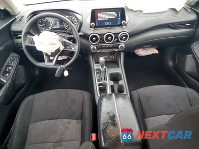 Zdjęcie 8 z 12 samochodu: 2025 NISSAN SENTRA SV VIN:3N1AB8CV2SY275742 - miniatura