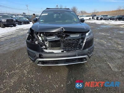 Piąte zdjęcie samochodu w środku: 2023 NISSAN PATHFINDER SV VIN:5N1DR3BD5PC263453 - miniatura
