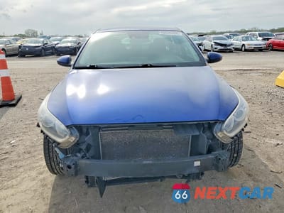 Piąte zdjęcie samochodu w środku: 2019 KIA FORTE LXS VIN:3KPF24ADXKE016309 - miniatura