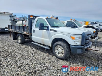 Czwarte zdjęcie samochodu z boku: 2011 FORD F350 SUPER DUTY VIN:1FDRF3E61BEA30937 - miniatura