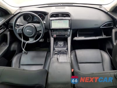 Zdjęcie 8 z 14 samochodu: 2019 JAGUAR F-PACE PREMIUM VIN:SADCJ2FX1KA396869 - miniatura