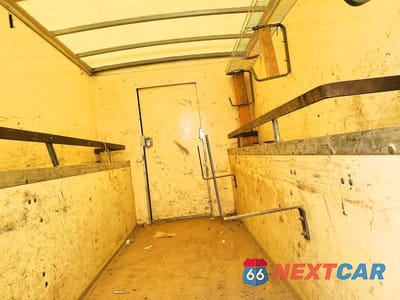 Zdjęcie 10 z 12 samochodu: 2016 CHEVROLET EXPRESS G3500 DELIVERY TRUCK VIN:1GB0GRFG1G1328721 - miniatura