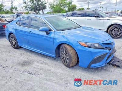 Czwarte zdjęcie samochodu z boku: 2024 TOYOTA CAMRY SE VIN:4T1S11AK7RU197729 - miniatura