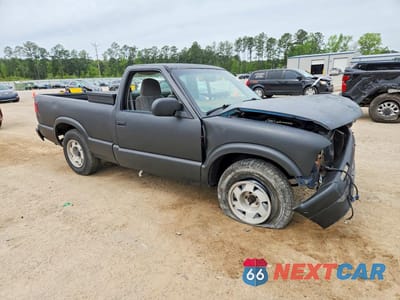 Czwarte zdjęcie samochodu z boku: 1998 GMC SONOMA VIN:1GTCS1442WK525889 - miniatura