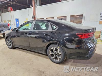 Drugie zdjęcie samochodu z przodu: 2019 KIA FORTE LXS VIN:3KPF24ADXKE073321 - miniatura