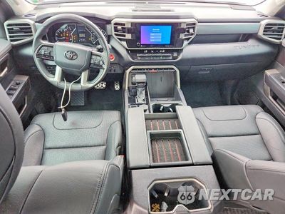Zdjęcie 8 z 12 samochodu: 2022 TOYOTA TUNDRA SR5 VIN:5TFLA5DBXNX032343 - miniatura