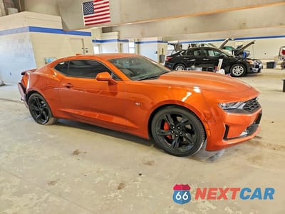 Czwarte zdjęcie samochodu z boku: 2023 CHEVROLET CAMARO LS VIN:1G1FB1RX0P0119941 - miniatura