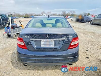 Zdjęcie 6 z 12 samochodu: 2009 MERCEDES-BENZ C 300 4MATIC VIN:WDDGF81X69F249197 - miniatura