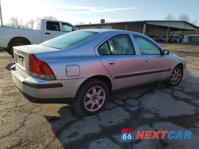 Trzecie zdjęcie samochodu z tyłu: 2004 VOLVO S60 2.5T VIN:YV1RH59H442346787 - miniatura