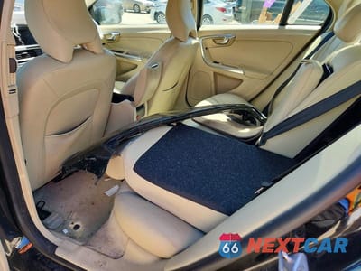 Zdjęcie 12 z 13 samochodu: 2015 VOLVO S60 PREMIER VIN:YV140MFKXF1363775 - miniatura