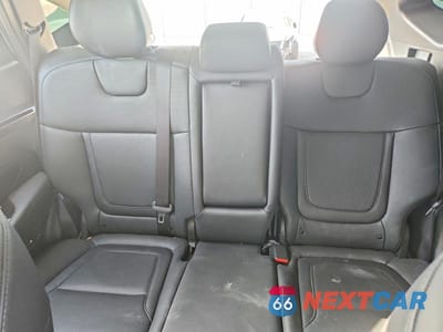 Zdjęcie 10 z 14 samochodu: 2023 HYUNDAI TUCSON VIN:5NMJECAE8PH218652 - miniatura