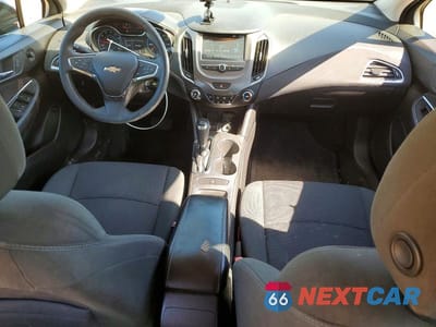 Zdjęcie 8 z 12 samochodu: 2016 CHEV CRUZE VIN:1G1BE5SM3G7298982 - miniatura