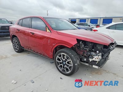 Czwarte zdjęcie samochodu z boku: 2024 BMW X2 XDRIVE28I VIN:WBX63GM09R5010985 - miniatura