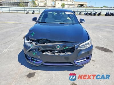 Piąte zdjęcie samochodu w środku: 2016 BMW 228 XI SULEV VIN:WBA1G9C5XGV726339 - miniatura