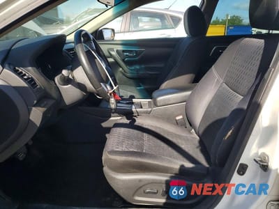 Zdjęcie 7 z 13 samochodu: 2016 NISSAN ALTIMA 2.5 SV VIN:1N4AL3AP5GC276004 - miniatura