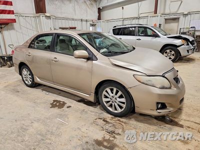 Czwarte zdjęcie samochodu z boku: 2009 TOYOTA COROLLA XLE VIN:1NXBU40EX9Z150716 - miniatura