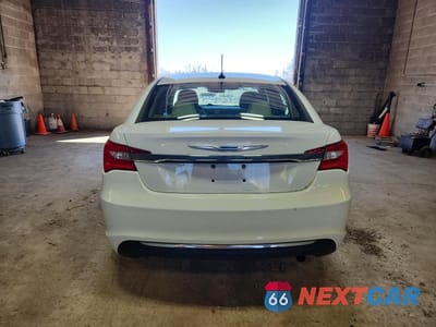 Zdjęcie 6 z 12 samochodu: 2012 CHRYSLER 200 TOURING VIN:1C3CCBBB4CN119714 - miniatura