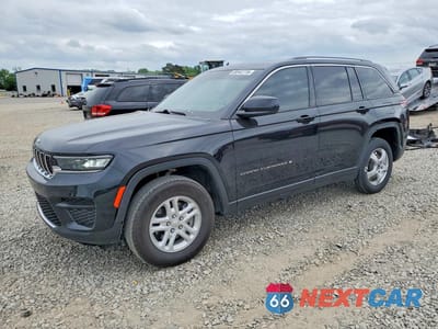 2023 JEEP GRAND CHEROKEE LAREDO 1C4RJGAGXPC535094 - główne zdjęcie licytacji z USA - miniatura