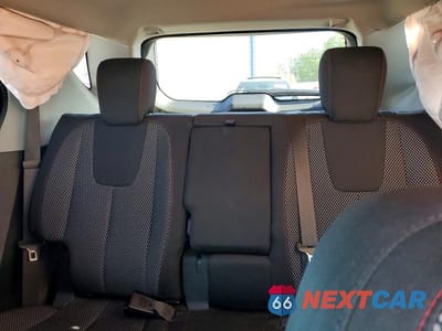 Zdjęcie 10 z 14 samochodu: 2016 CHEVROLET EQUINOX LT VIN:2GNALCEK5G6116505 - miniatura