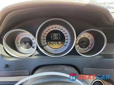 Zdjęcie 9 z 11 samochodu: 2012 MERCEDES-BENZ C 300 4MATIC VIN:WDDGF8BB6CR237947 - miniatura