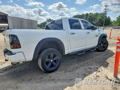 Trzecie zdjęcie samochodu z tyłu: 2015 RAM 1500 ST VIN:1C6RR6KT0FS517777 - miniatura