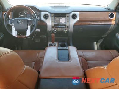 Zdjęcie 8 z 12 samochodu: 2014 TOYOTA TUNDRA 1794 EDITION VIN:5TFAW5F19EX360236 - miniatura