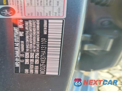 Zdjęcie 12 z 12 samochodu: 2017 MERCEDES-BENZ E 300 4MATIC VIN:WDDZF4KB7HA131109 - miniatura