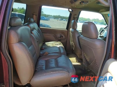 Zdjęcie 11 z 14 samochodu: 1996 CHEVROLET SUBURBAN C1500 VIN:1GNEC16R7TJ348781 - miniatura