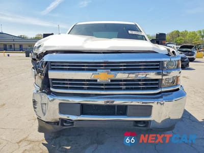Piąte zdjęcie samochodu w środku: 2016 CHEVROLET SILVERADO K2500 HEAVY DUTY VIN:1GC1KUE84GF255861 - miniatura