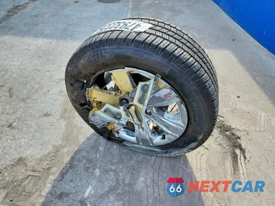 Zdjęcie 12 z 12 samochodu: 2017 GMC SIERRA K1500 SLT VIN:3GTU2NEC5HG221743 - miniatura