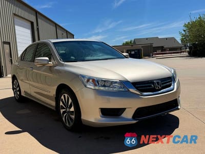 2015 HONDA ACCORD TOURING HYBRID 1HGCR6F70FA011384 - główne zdjęcie licytacji z USA - miniatura