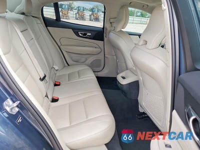 Zdjęcie 10 z 12 samochodu: 2020 VOLVO S60 T5 MOMENTUM VIN:7JR102FKXLG045775 - miniatura