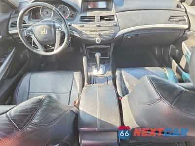 Zdjęcie 8 z 12 samochodu: 2008 HONDA ACCORD EXL VIN:JHMCP268X8C059521 - miniatura
