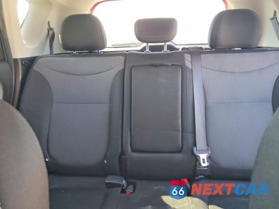 Zdjęcie 10 z 14 samochodu: 2017 KIA SOUL + VIN:KNDJP3A53H7503214 - miniatura