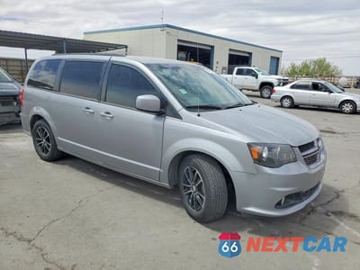 Czwarte zdjęcie samochodu z boku: 2018 DODGE GRAND CARAVAN GT VIN:2C4RDGEGXJR147718 - miniatura