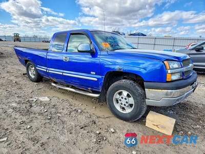 Czwarte zdjęcie samochodu z boku: 2003 CHEVROLET SILVERADO K1500 VIN:2GCEK19T931185161 - miniatura