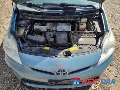 Zdjęcie 11 z 12 samochodu: 2014 TOYOTA PRIUS TWO VIN:JTDKN3DU8E1767492 - miniatura