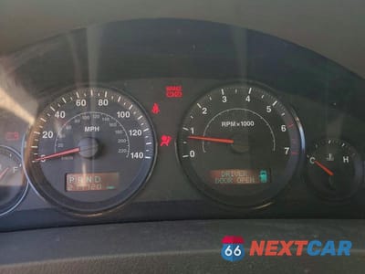 Zdjęcie 9 z 12 samochodu: 2006 JEEP GRAND CHEROKEE LAREDO VIN:1J4HR48N16C160423 - miniatura