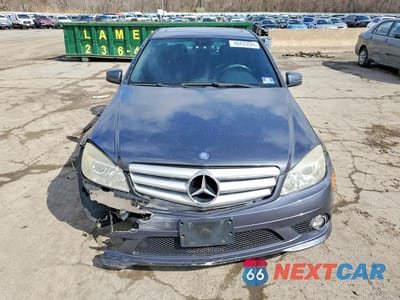 Piąte zdjęcie samochodu w środku: 2010 MERCEDES-BENZ C 300 4MATIC VIN:WDDGF8BB7AF456575 - miniatura